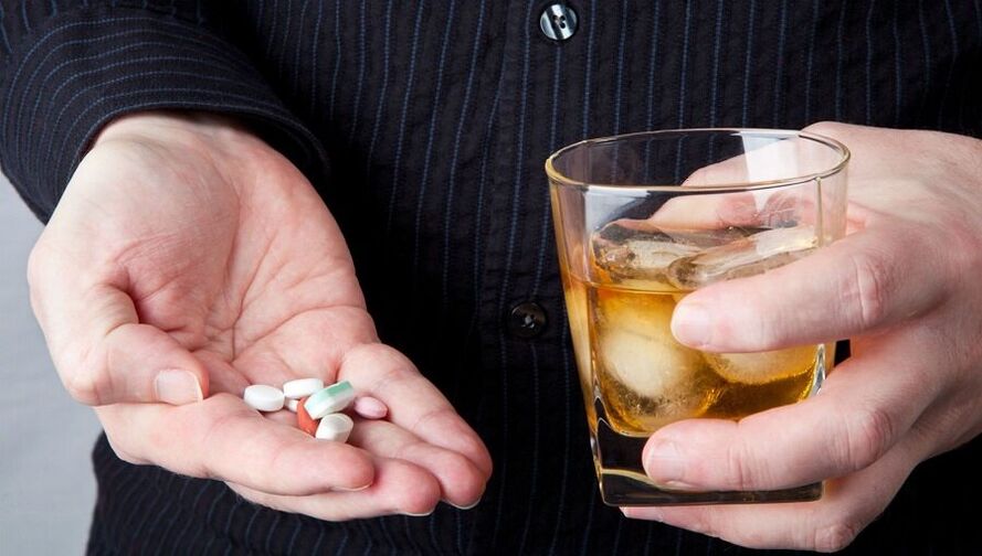 compatibilidad de tomar antibióticos y alcohol