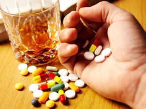 los efectos de los antibióticos y el alcohol de la combinación