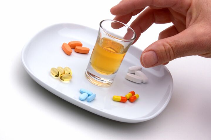 compatibilidad con alcohol y antibióticos